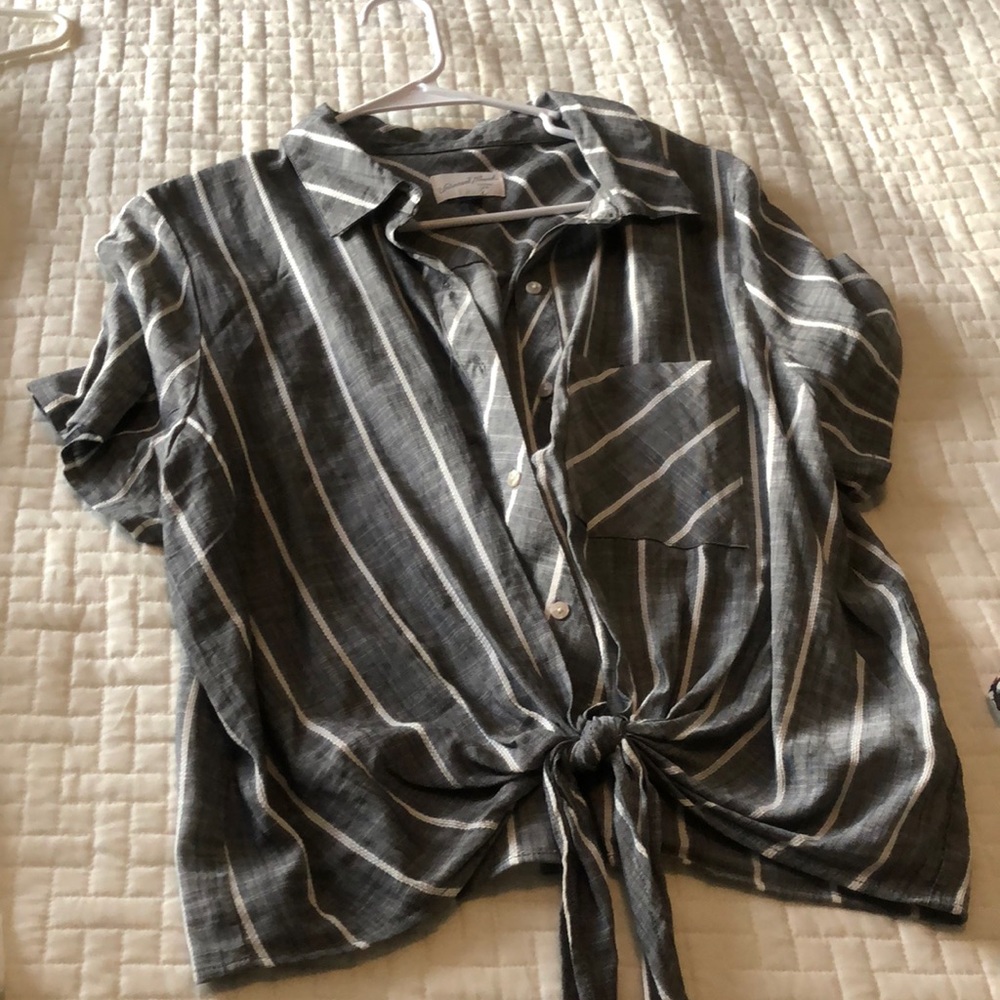 Target Universal Threads Tie Button Up Shirt - image 1